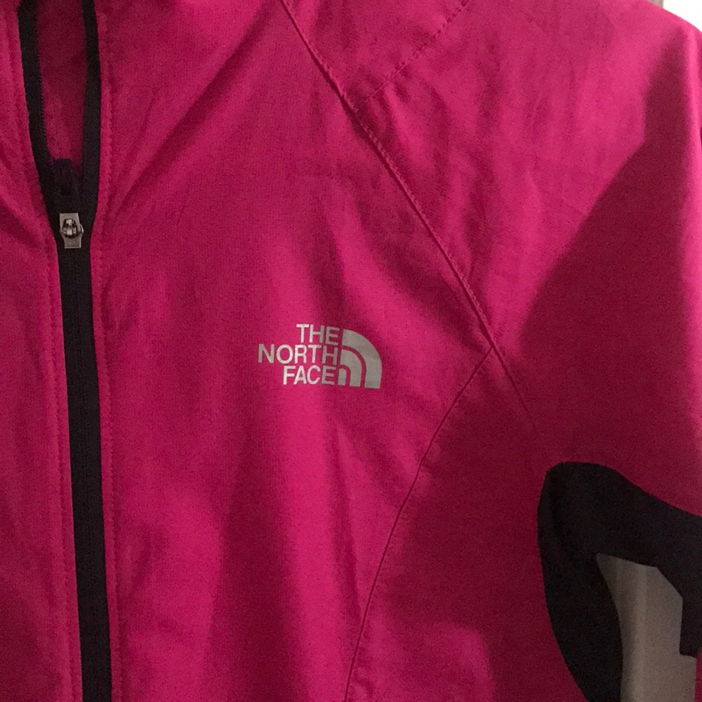North face windbreaker